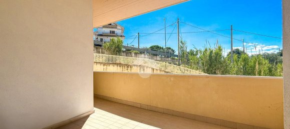 Apartamento de 2 dormitorios en Chieti, Italy No. 289090 7