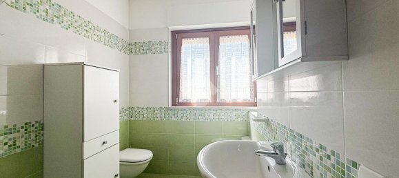Apartamento de 2 dormitorios en Chieti, Italy No. 289090 17