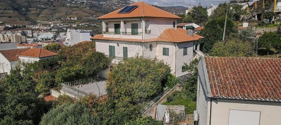 5 bedrooms House in Peso da Regua, Portugal No. 170279 2