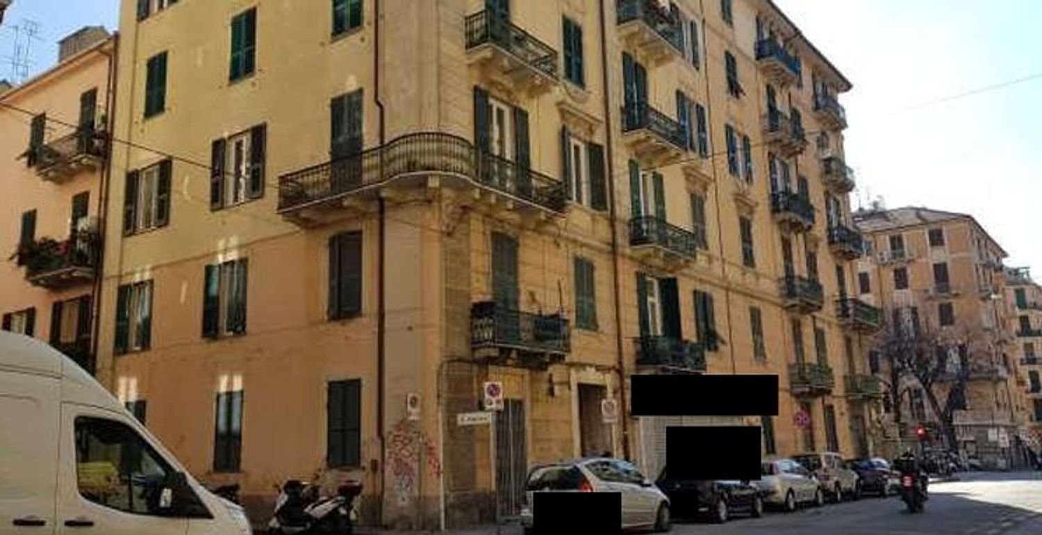 Apartamento T3 em Savona, Italy N.º 324155