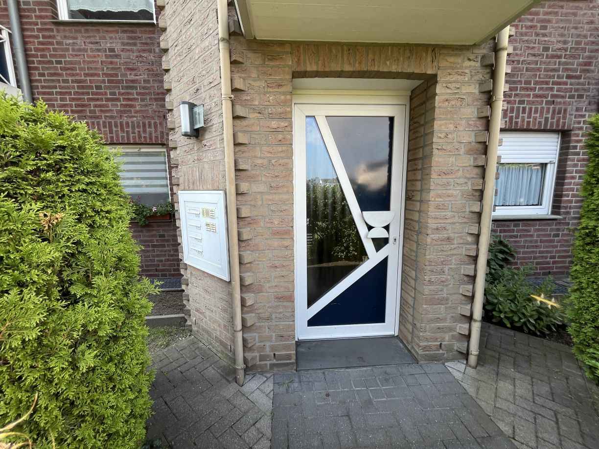 Дуплекс с 4 комнатами в Везель, Германия № 213690