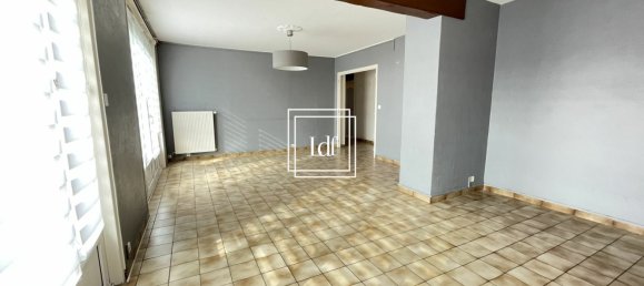 3 bedrooms Apartment in Lesquin, France No. 213193 11