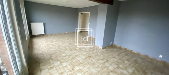 3 bedrooms Apartment in Lesquin, France No. 213193 9