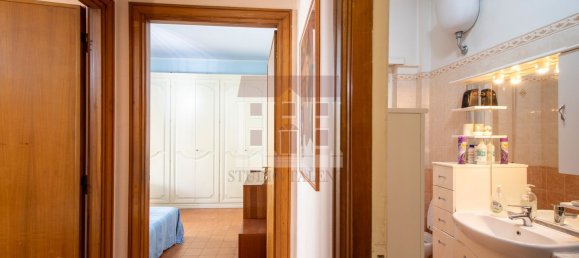 4غرفة شقة في Rome, Italy رقم 201941 30