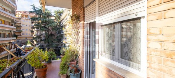 4غرفة شقة في Rome, Italy رقم 201941 22