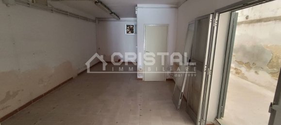 Gewerbliche Immobilie in Andria, Italy 120m², Nr. 272166 4