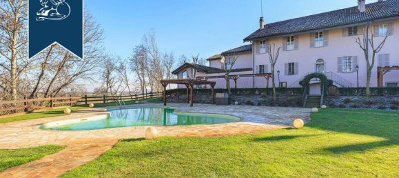 7 bedrooms Castles in Bertonico, Italy No. 56590 8