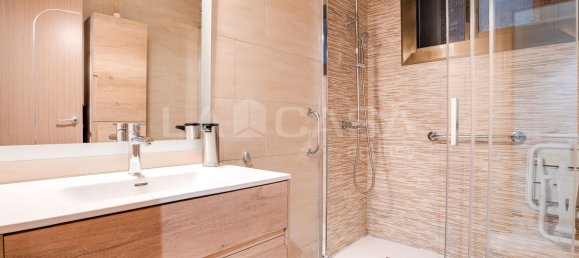 2 bedrooms Apartment in Badalona, Spain No. 47294 7