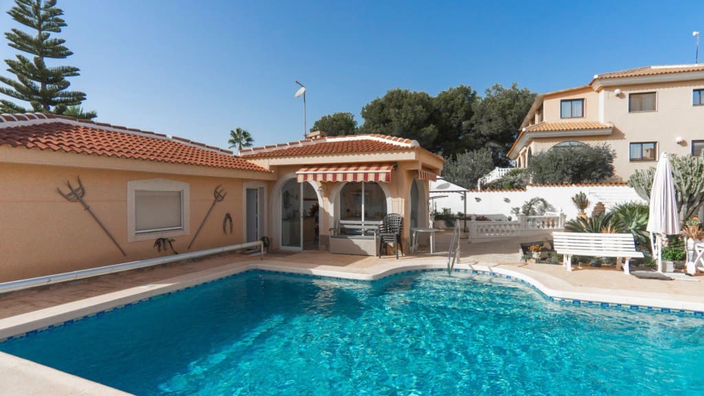 5 غرف نوم منزل في Ciudad Quesada, Spain رقم 188369