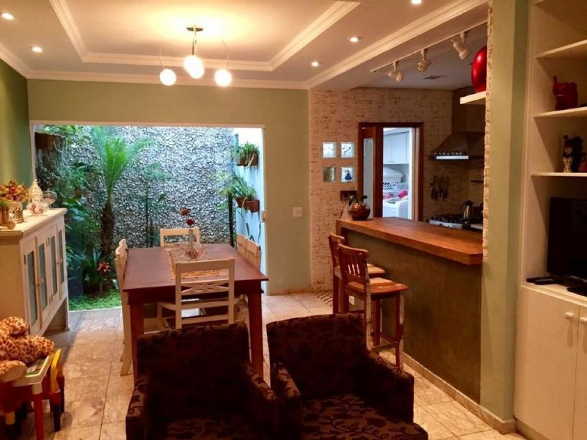 Дом с 4 спальнями в Сан-Паулу, Бразилия № 504731