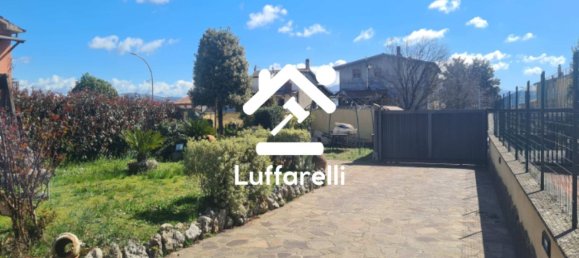 11 rooms Villa in Lariano, Italy No. 198775 4