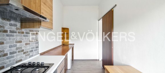 Квартира с 2 комнатами в Варесе, Италия № 315063 9