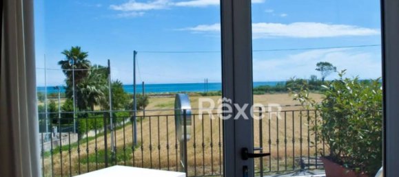 Casa T16 em Roseto degli Abruzzi, Italy N.º 322643 46