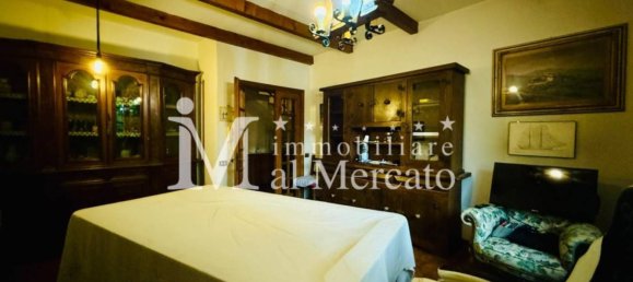 4 bedrooms Villa in Viareggio, Italy No. 374515 11