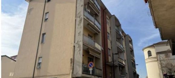 3غرفة شقة في Calusco d'Adda, Italy رقم 259024 2