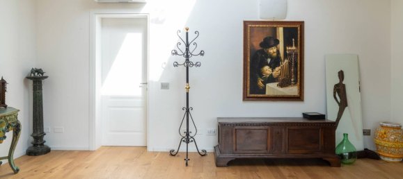 4غرفة بانتهاوس في Modena, Italy رقم 298840 5