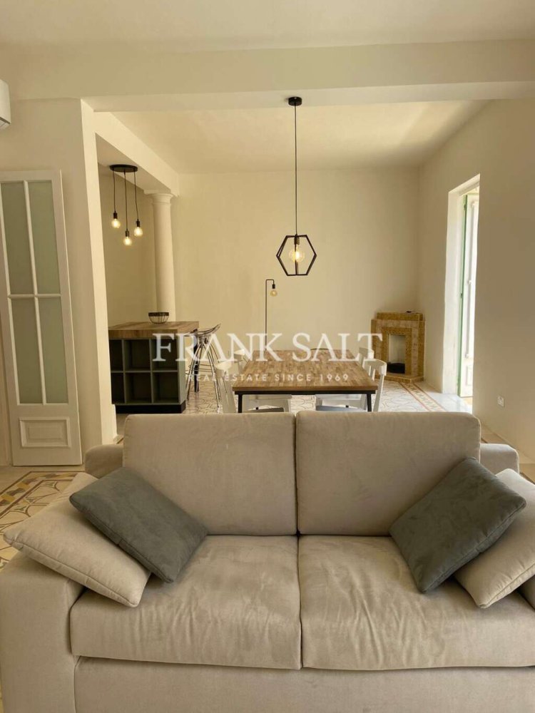 2 bedrooms Apartment in Saint Julian's, Malta No. 10058