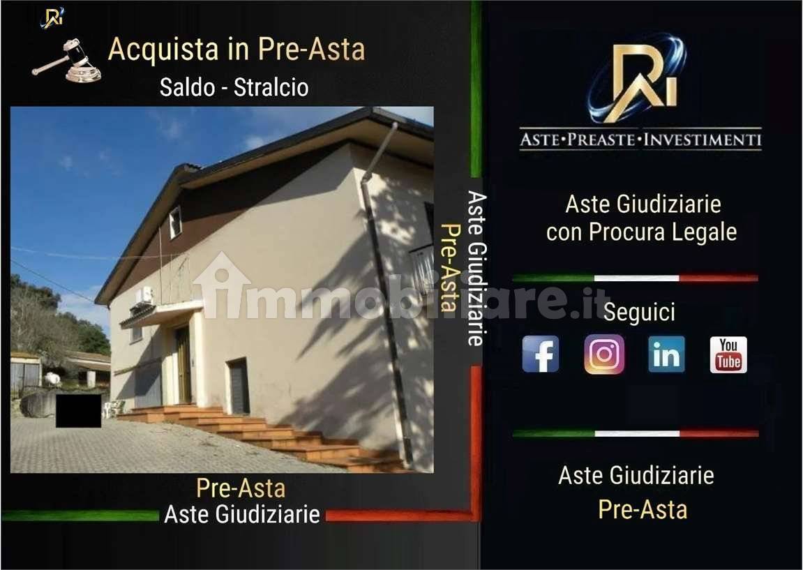 3 bedrooms Apartment in Contursi Terme, Italy No. 225297