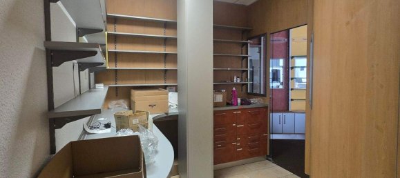 8-salle Bâtiment à Rhein-Erft, Germany No. 272741 6