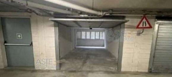 Apartamento de 3 habitaciónes en Pistoia, Italy No. 293323 17