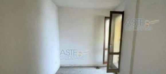 Apartamento de 3 habitaciónes en Pistoia, Italy No. 293323 11
