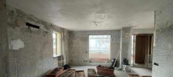 Apartamento de 3 habitaciónes en Pistoia, Italy No. 293323 7