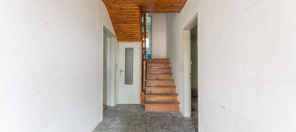 3 bedrooms Villa in Cesiomaggiore, Italy No. 271300 27