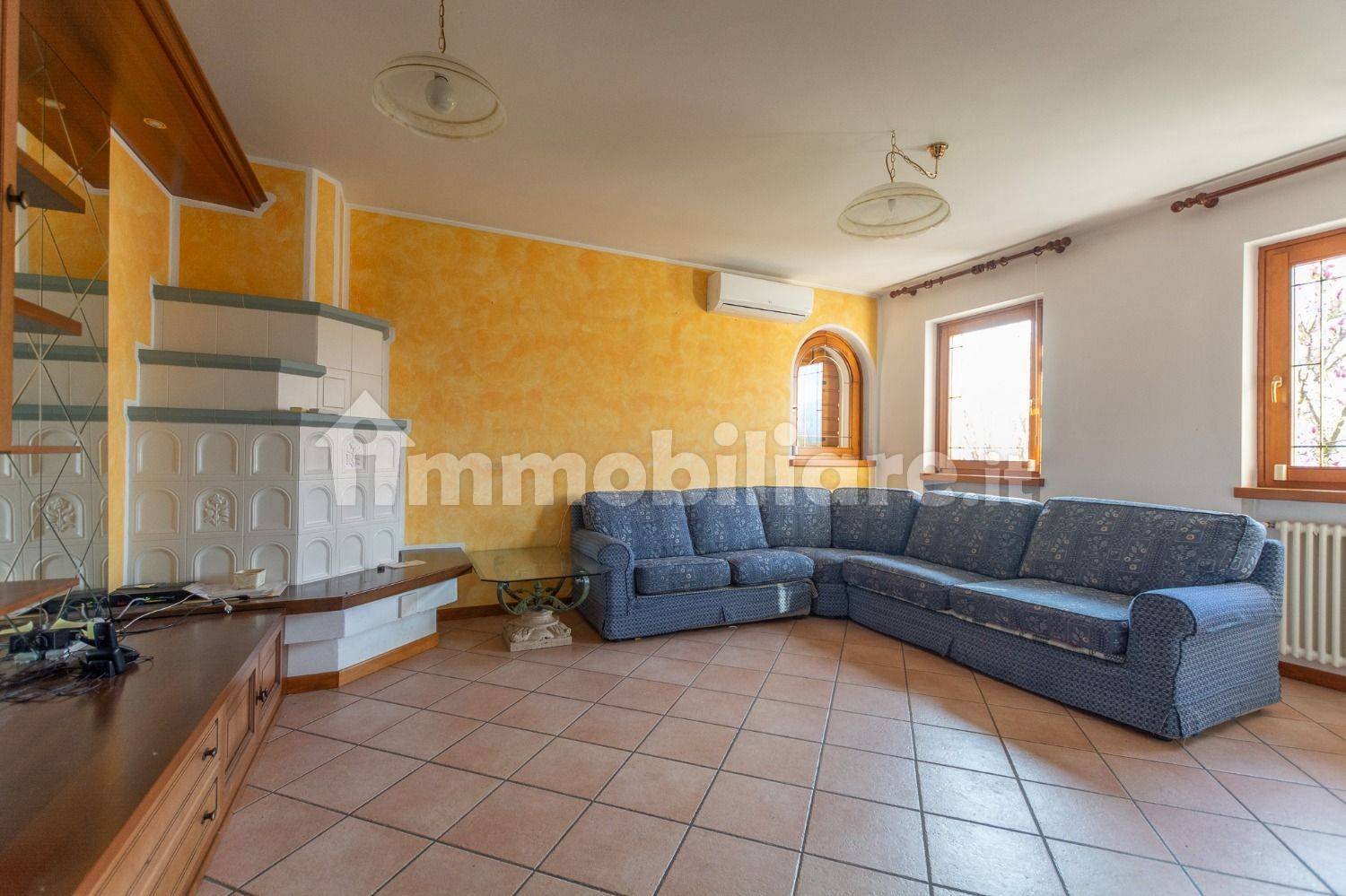 3 bedrooms Villa in Cesiomaggiore, Italy No. 271300