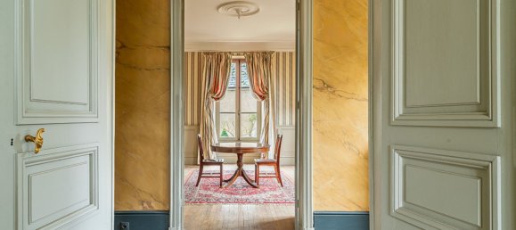 Villa de 5 dormitorios en Meung-sur-Loire, France No. 48584 3