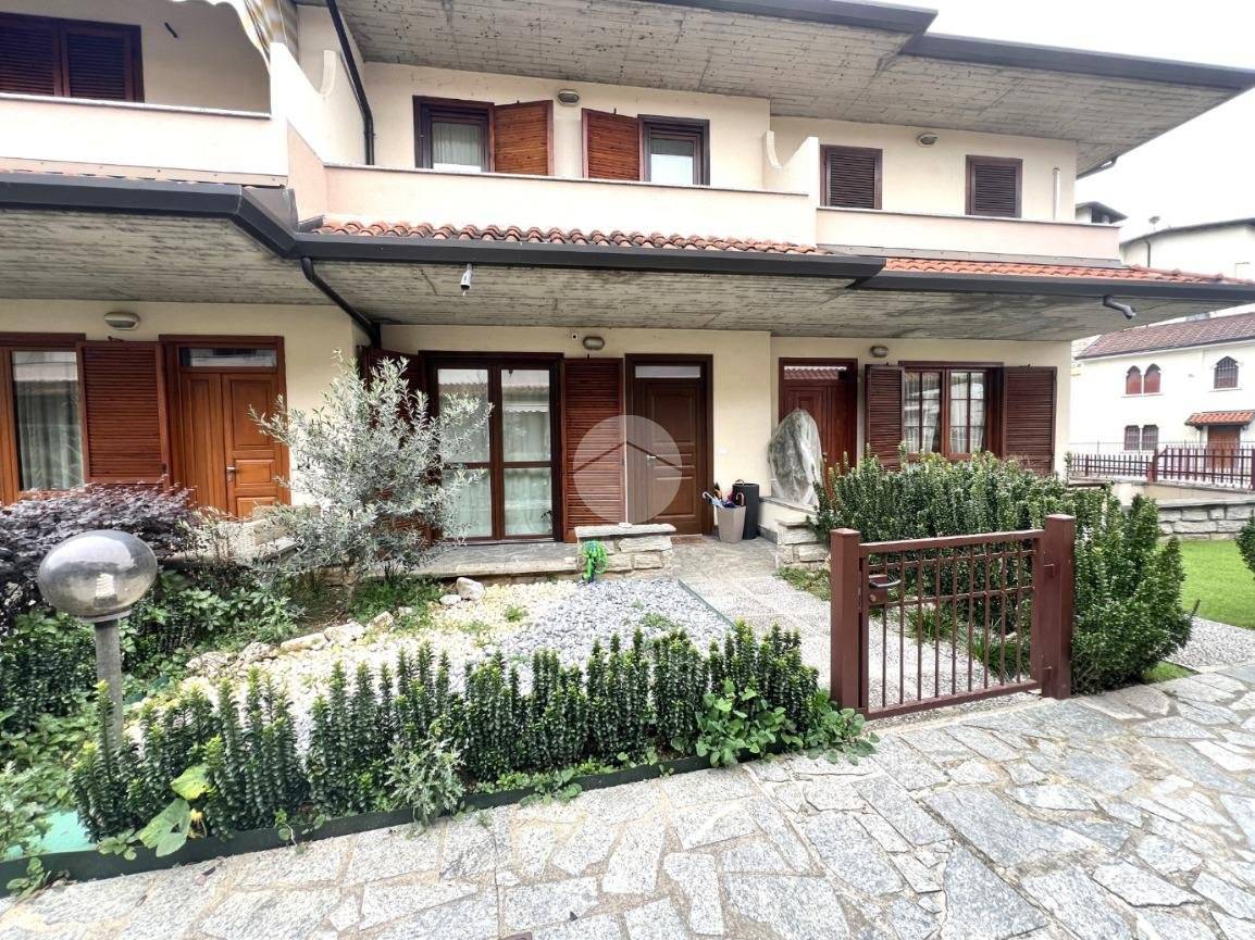 3 bedrooms Villa in Palazzolo sull'Oglio, Italy No. 155834