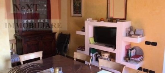 6 rooms House in Rignano sull'Arno, Italy No. 22003 16