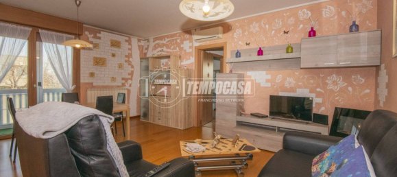 2 Schlafzimmer Wohnung in Modena, Italy, Nr. 89265 4