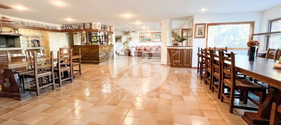 6 bedrooms Villa in Palau, Italy No. 19379 17