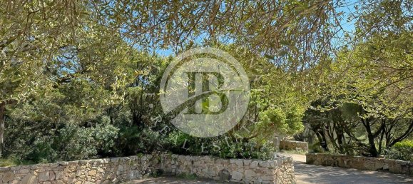 6 bedrooms Villa in Palau, Italy No. 19379 9