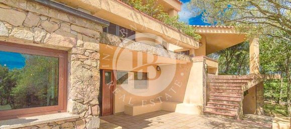 6 bedrooms Villa in Palau, Italy No. 19379 36