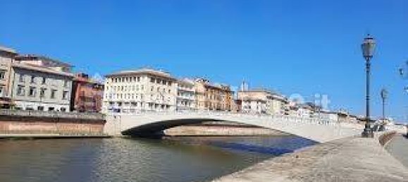 2 rooms Commercial property in Pisa, Italy No. 70382 14