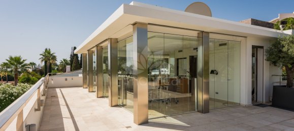 7 bedrooms Villa in Marbella, Spain No. 120413 30