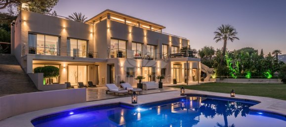 7 bedrooms Villa in Marbella, Spain No. 120413 24