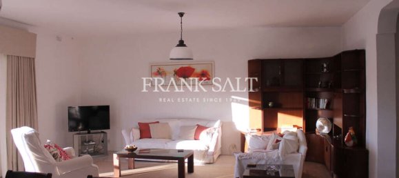 Apartamento de 3 dormitorios en Sliema, Malta No. 3119 3