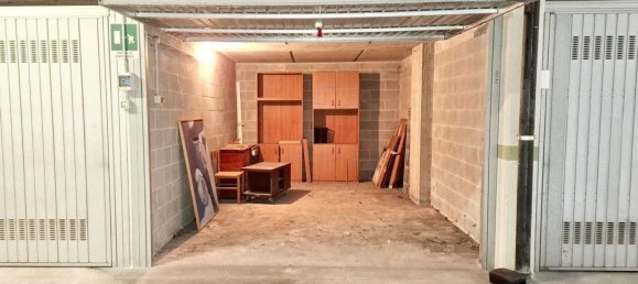 2 rooms Apartment in Monza, Italy No. 185221 5