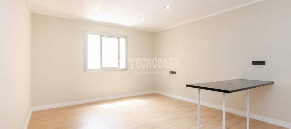 Apartamento de 3 habitaciónes en El Prat de Llobregat, Spain No. 145926 3