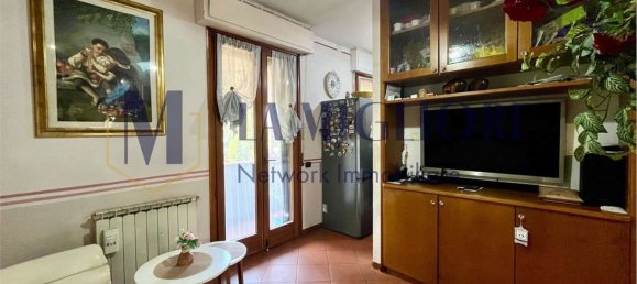 5-salle Appartement à Montale, Italy No. 306959 6
