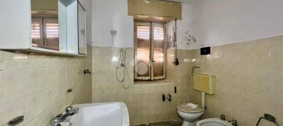 2 Schlafzimmer Haus in Canneto Pavese, Italy, Nr. 316311 12