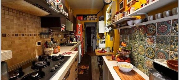 Квартира с 4 спальнями в Рим, Италия № 321494 13