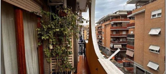 Квартира с 4 спальнями в Рим, Италия № 321494 15