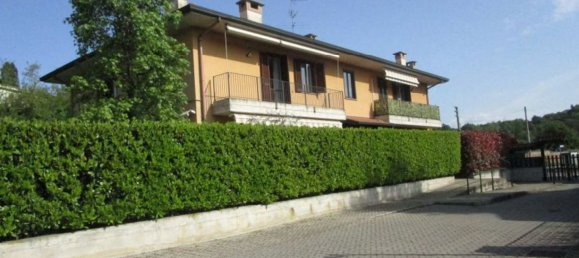 2 rooms Apartment in Carate Brianza, Italy No. 3643 9