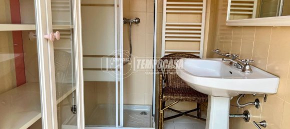 5 rooms Apartment in Brescia, Italy No. 14762 33