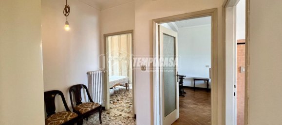 5 rooms Apartment in Brescia, Italy No. 14762 11