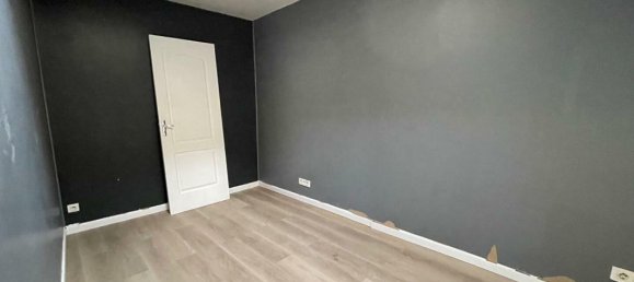 Bâtiment à Amiens, France 150m² No. 235375 2