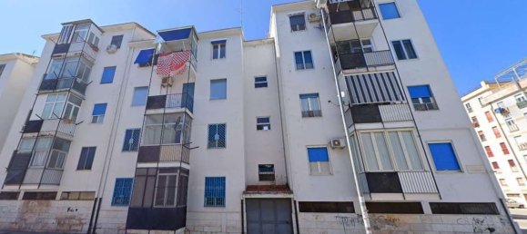 4غرفة شقة في Bari, Italy رقم 275986 6